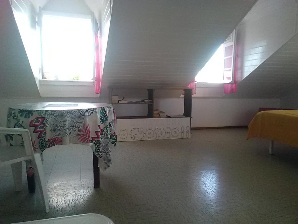 Studio 2-Eme Etage Coeur De Saint-Francois Экстерьер фото